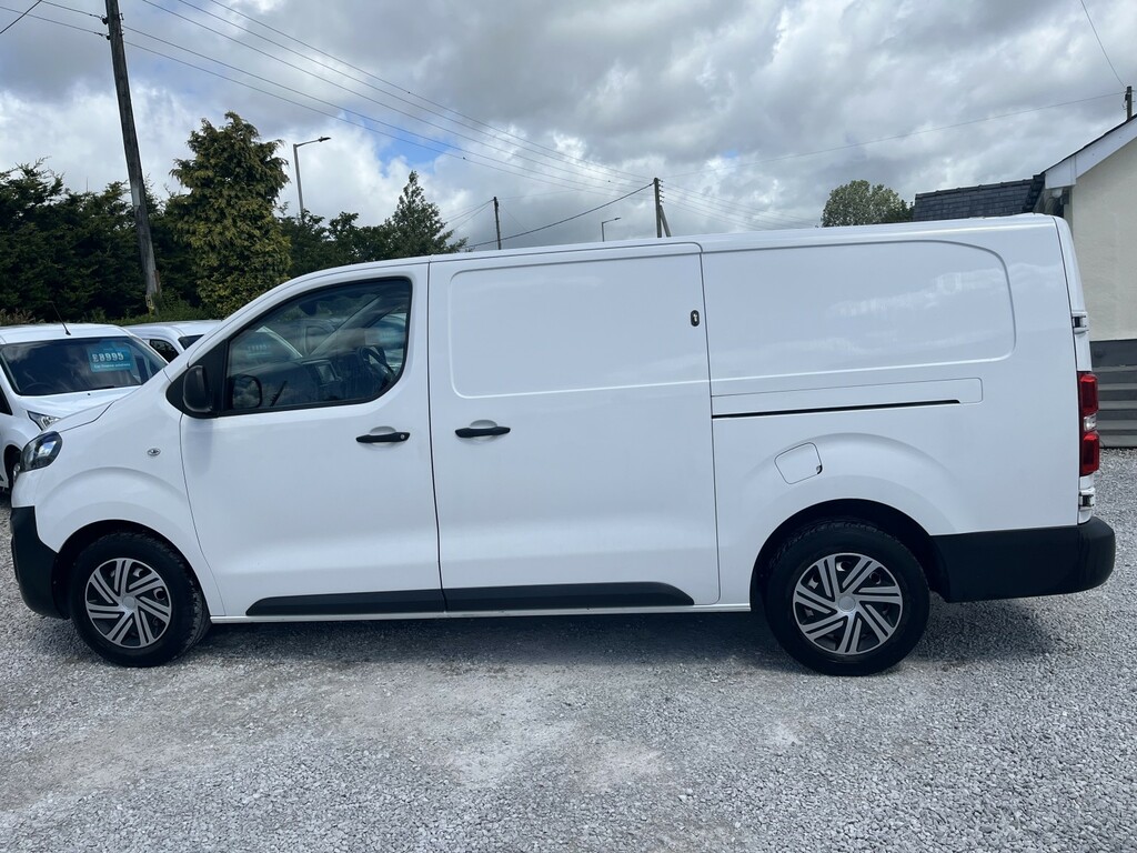 Vauxhall Vivaro Panel Van 1.5 Turbo D 2900 Dynamic 202222 AK22NXL White #6