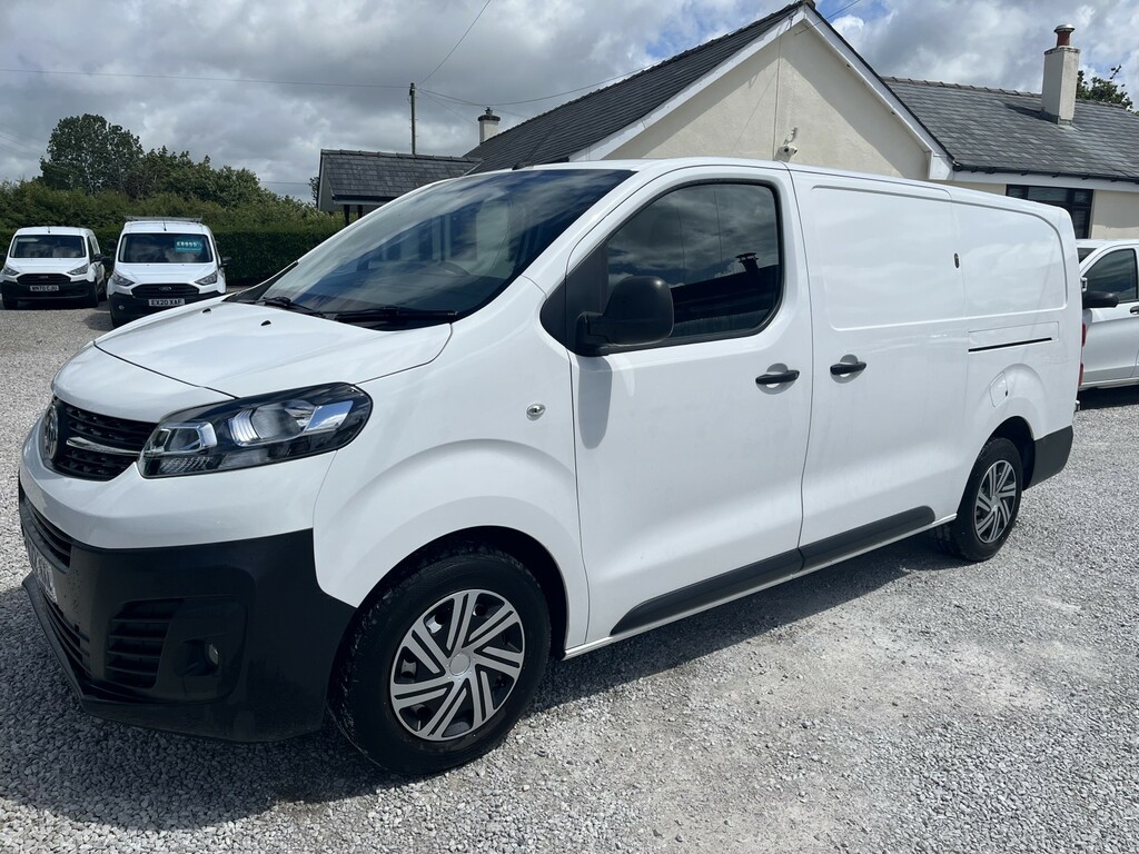 Vauxhall Vivaro Panel Van 1.5 Turbo D 2900 Dynamic 202222 AK22NXL White #5