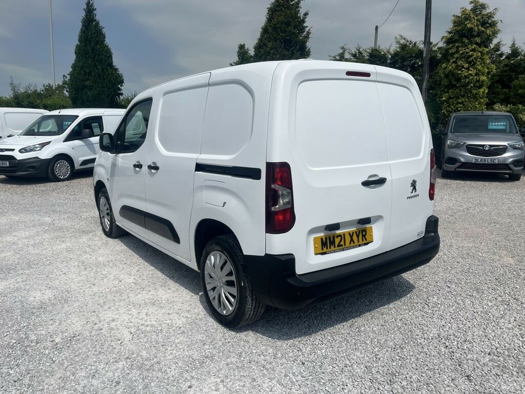 Peugeot Partner Panel Van 1.5 Bluehdi 1000 Professional 202121 MM21XYR White #6
