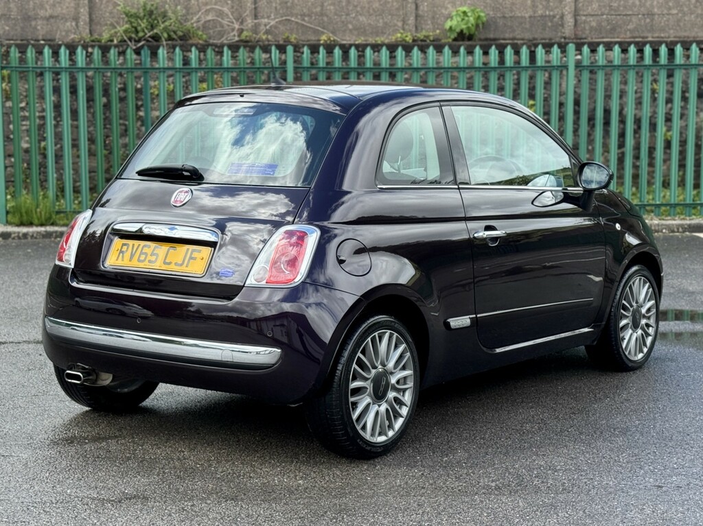 Fiat 500 0.9L Lounge Red #4