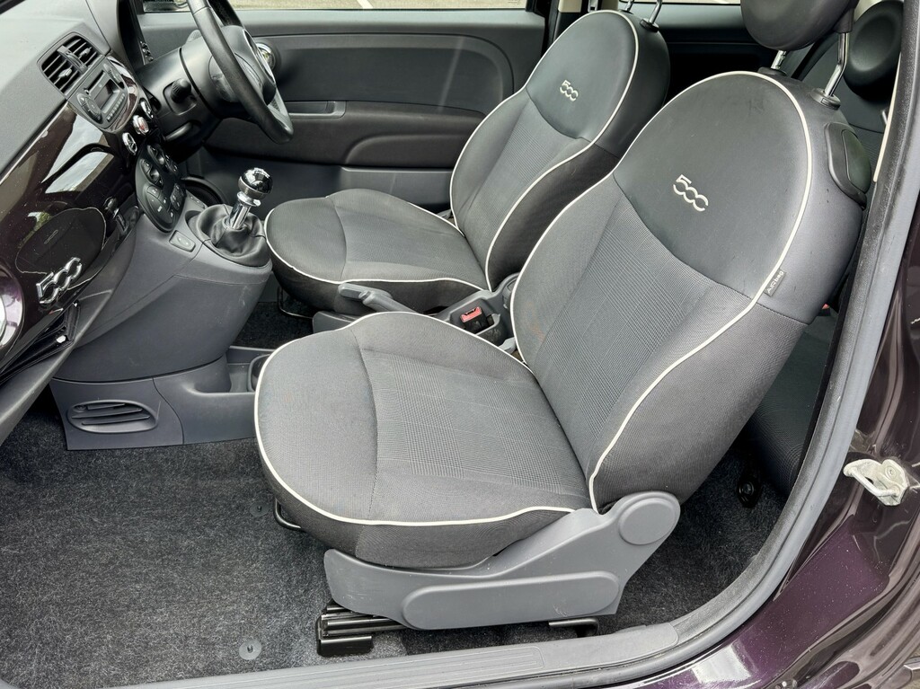 Fiat 500 0.9L Lounge Red #6