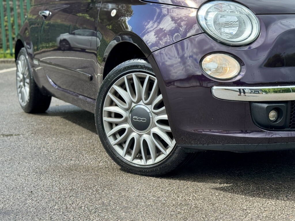 Fiat 500 0.9L Lounge Red #18
