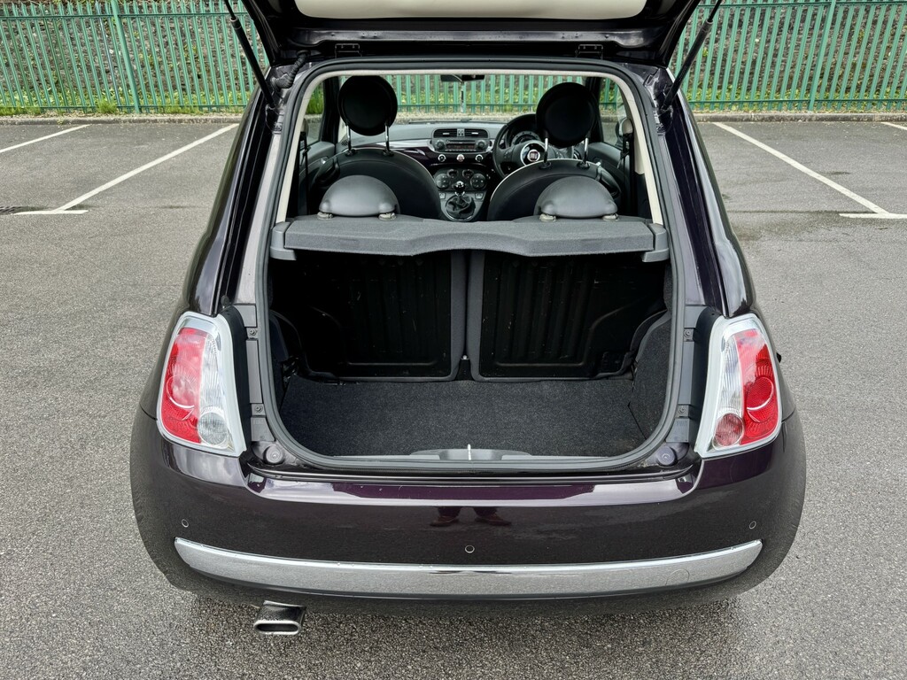 Fiat 500 0.9L Lounge Red #21