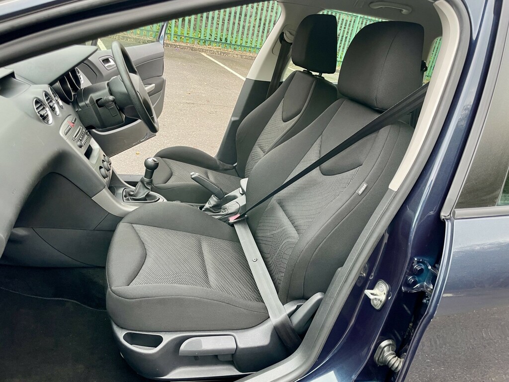 Peugeot 308 SW Estate 1.6 Hdi Access 201414 Blue #6