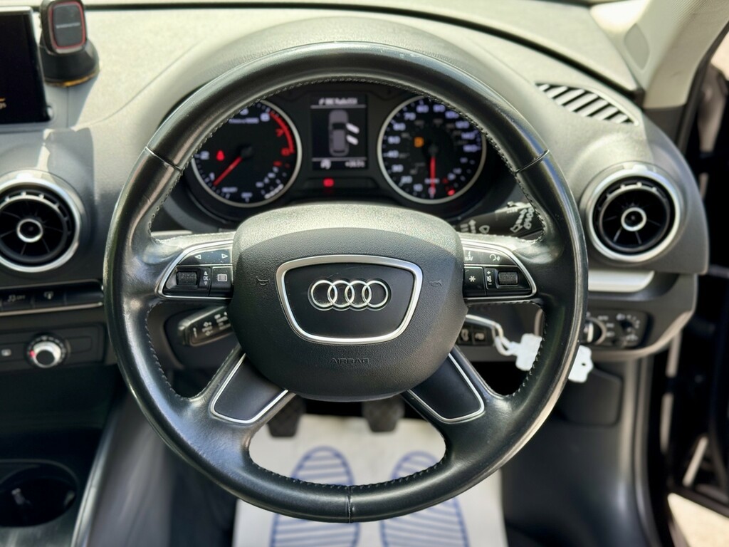 Audi A3 1.4 Tfsi Cod Se Black #5