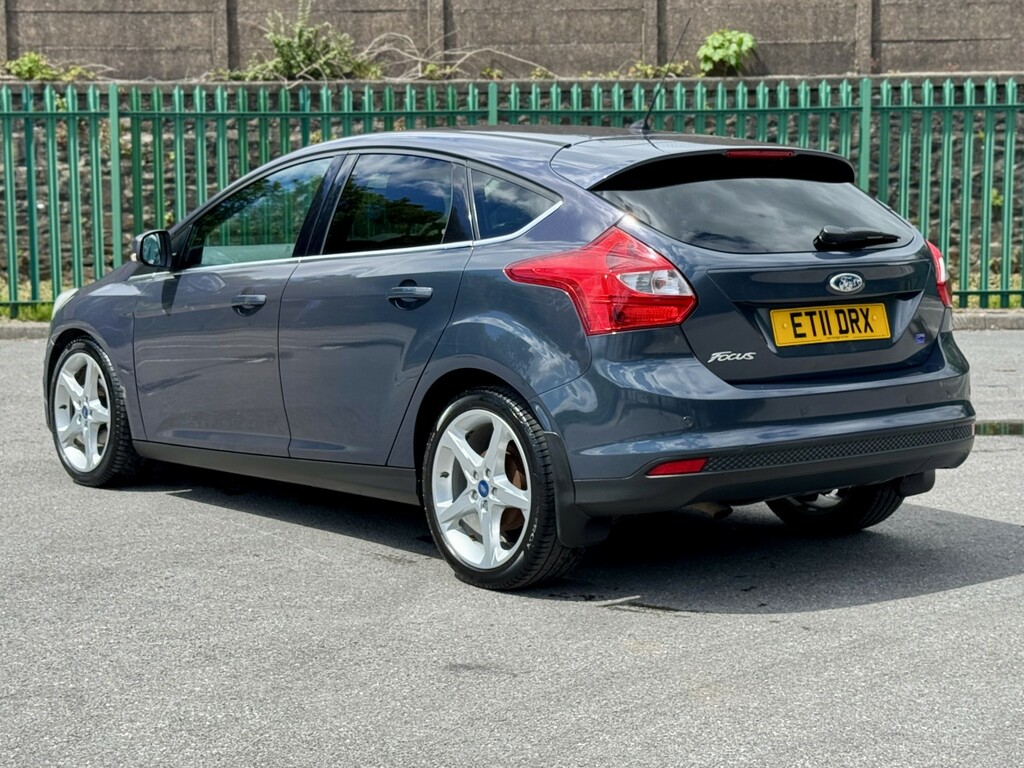Ford Focus 1.6 Tdci Titanium X Grey #2