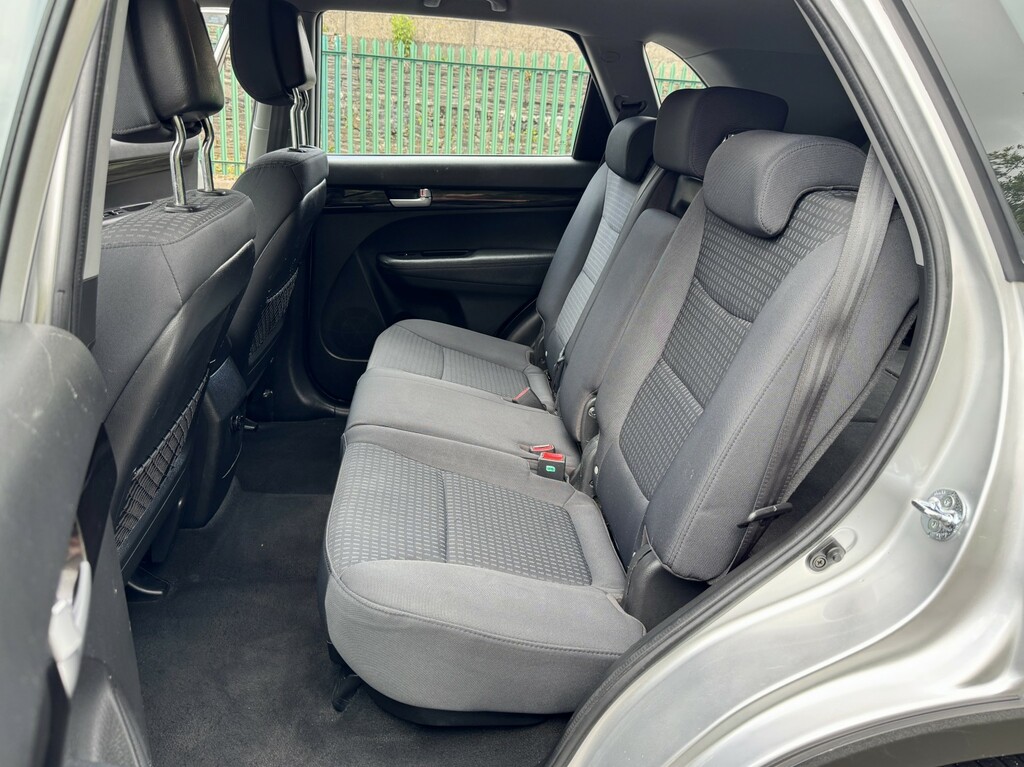 Kia Sorento Crdi Kx-3 4X4 7 Seater Great Spec Wagon Silver #18
