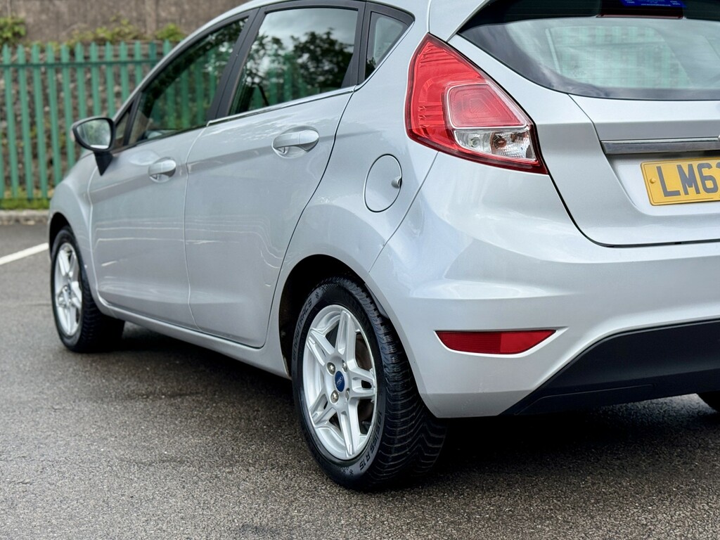 Ford Fiesta 1.0 Ecoboost Titanium 2013 Yellow #14