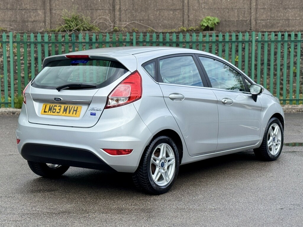 Ford Fiesta 1.0 Ecoboost Titanium 2013 Yellow #4