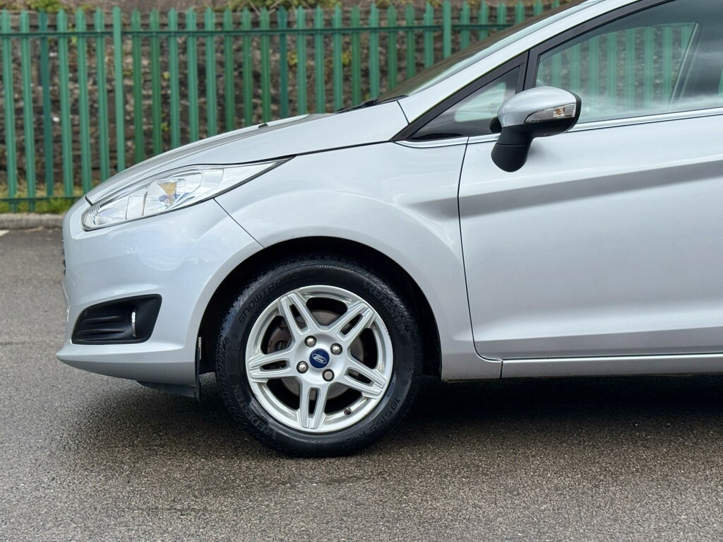 Ford Fiesta 1.0 Ecoboost Titanium 2013 Yellow #16