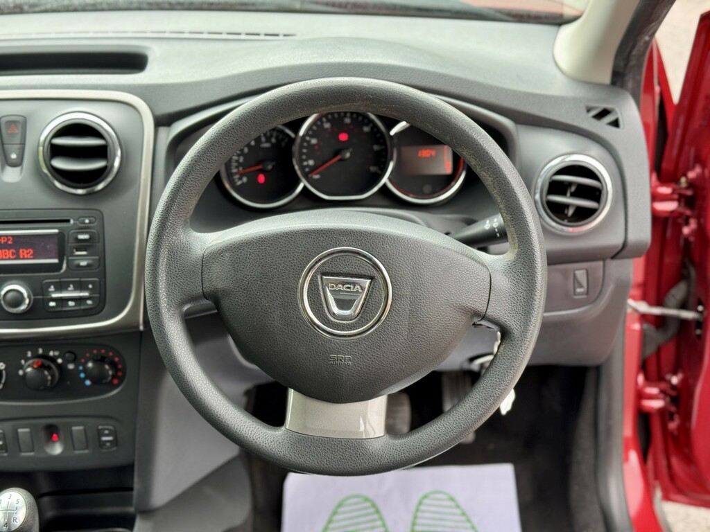 Dacia Sandero Stepway Hatchback 1.5 Dci Laureate Euro 5 201414 White #20