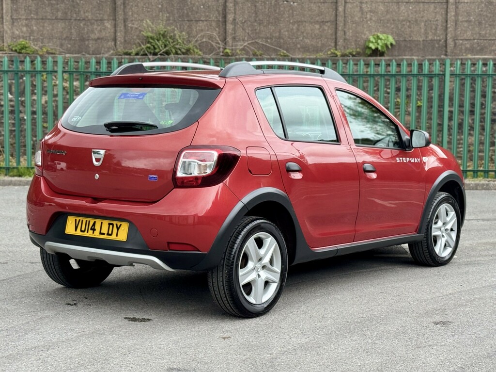 Dacia Sandero Stepway 0.9 Stepway Ambiance Tce 90 Red #4