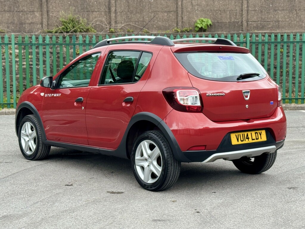 Dacia Sandero Stepway 0.9 Stepway Ambiance Tce 90 Red #2