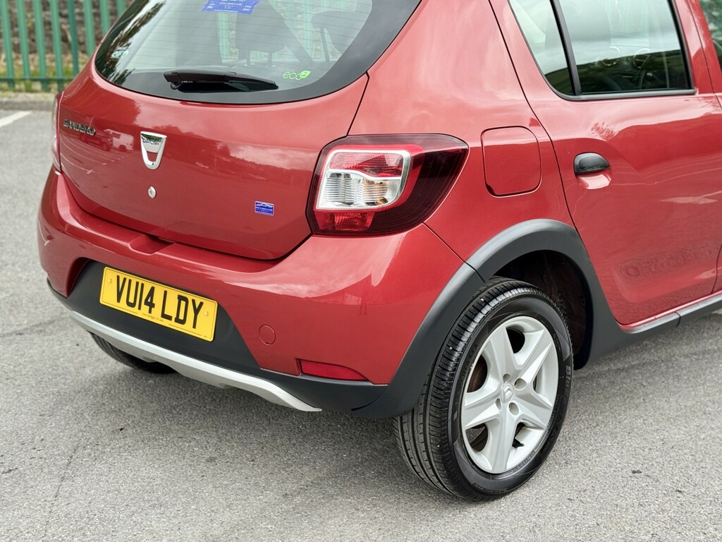 Dacia Sandero Stepway Hatchback 1.5 Dci Laureate Euro 5 201414 White #16