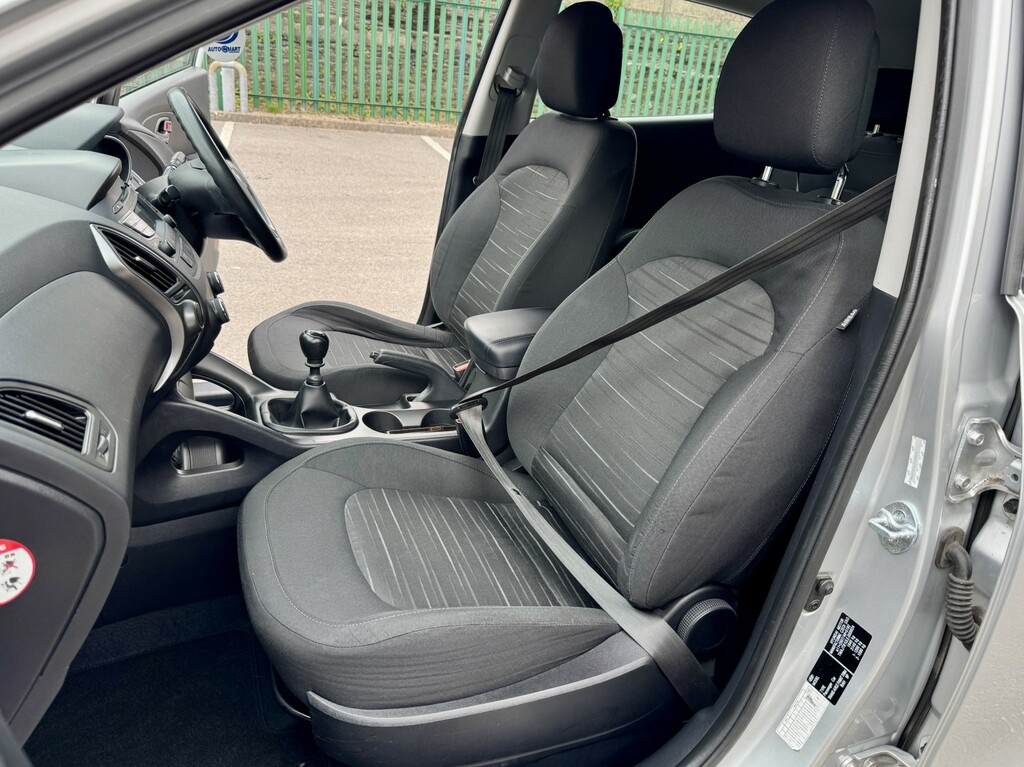 Hyundai Ix35 1.7 Crdi S Silver #6
