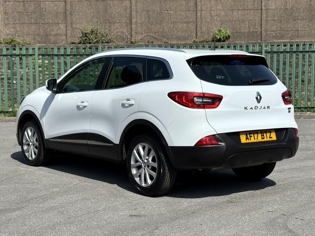 Renault Kadjar 1.5 Dynamique Nav Dci 110 White #2