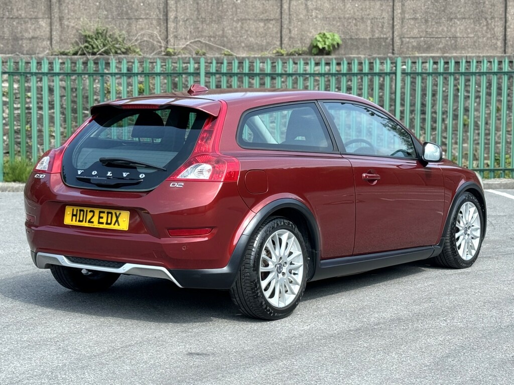 Volvo C30 1.6 D2 Se Red #4