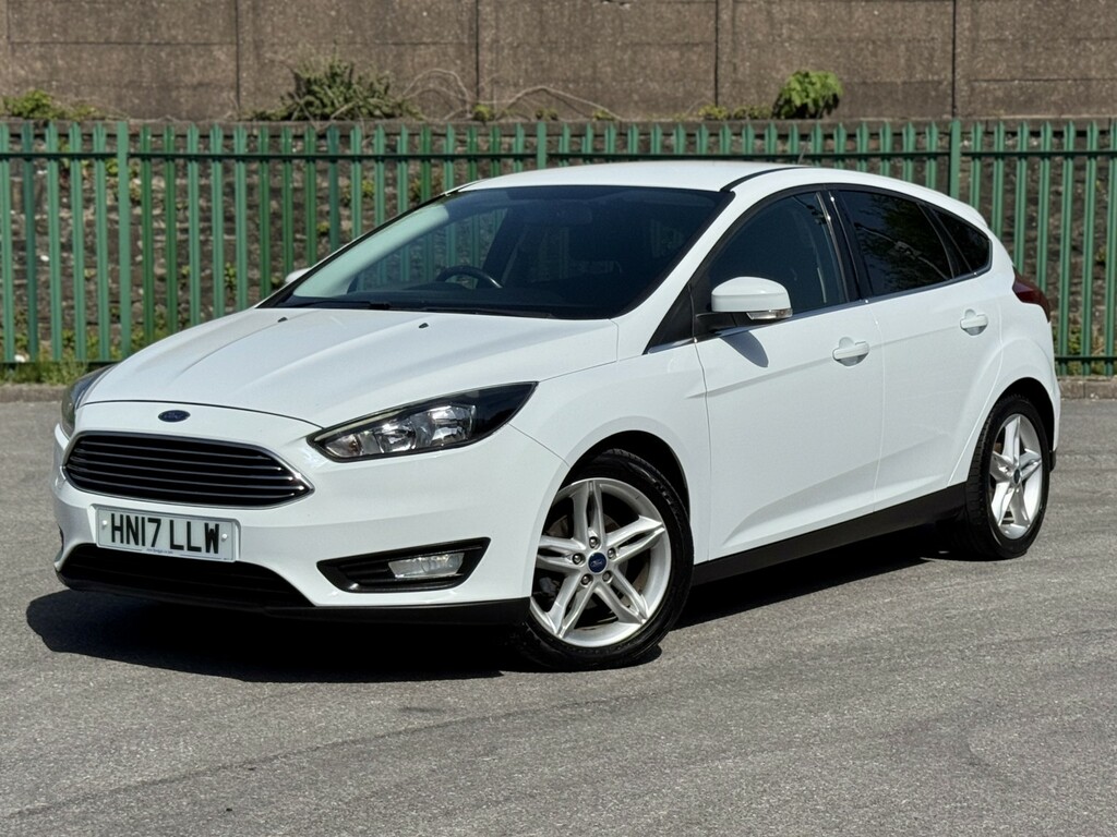 Ford Focus Hatchback 1.5 Tdci Zetec Edition 201717 White #4