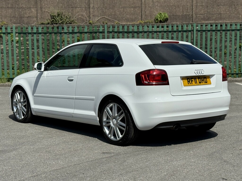 Audi A3 Convertible 2.0 Tdi S Line S Tronic Euro 5 Ss 2 White #2