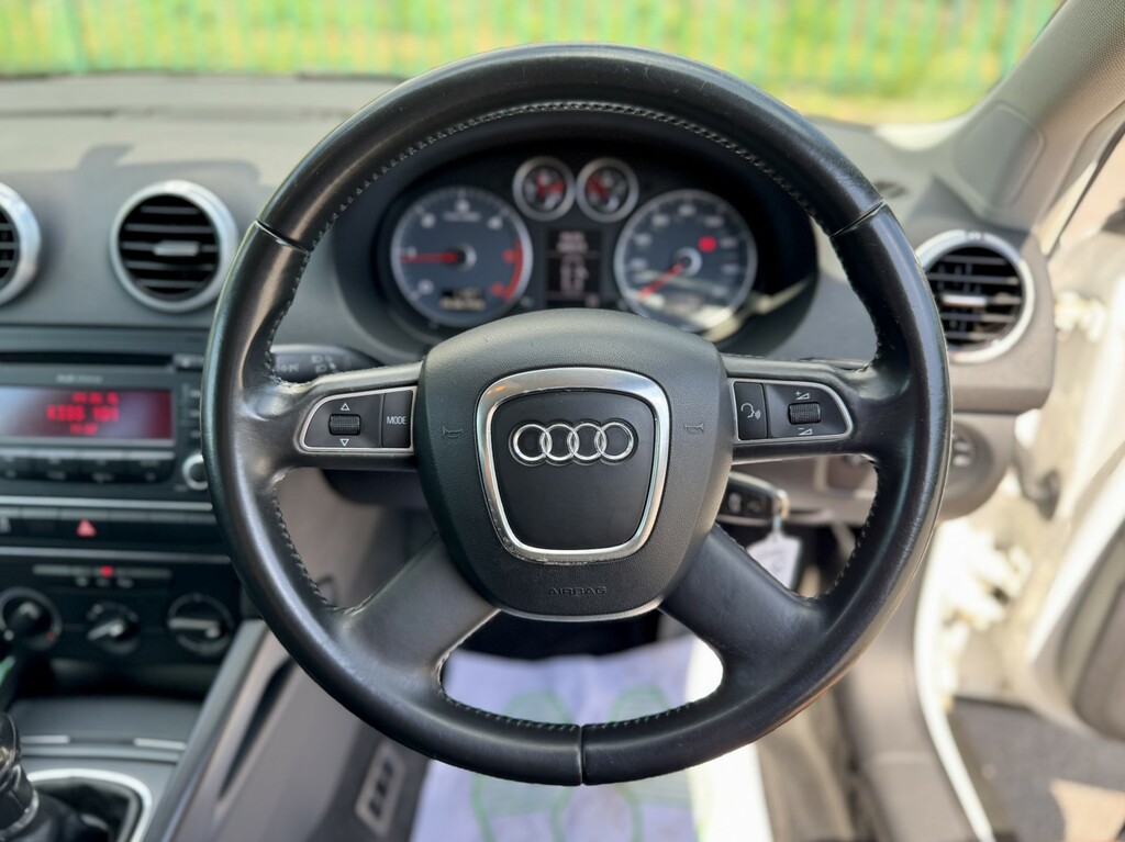 Audi A3 Convertible 2.0 Tdi S Line S Tronic Euro 5 Ss 2 White #11