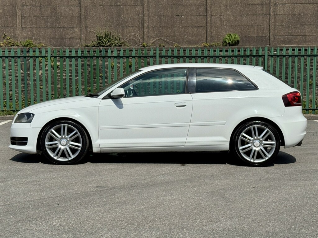 Audi A3 Convertible 2.0 Tdi S Line S Tronic Euro 5 Ss 2 White #9