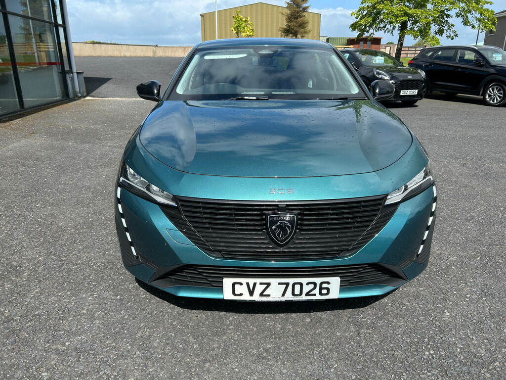 Peugeot 308 1.5 Bluehdi Active Premium Eat8 Blue