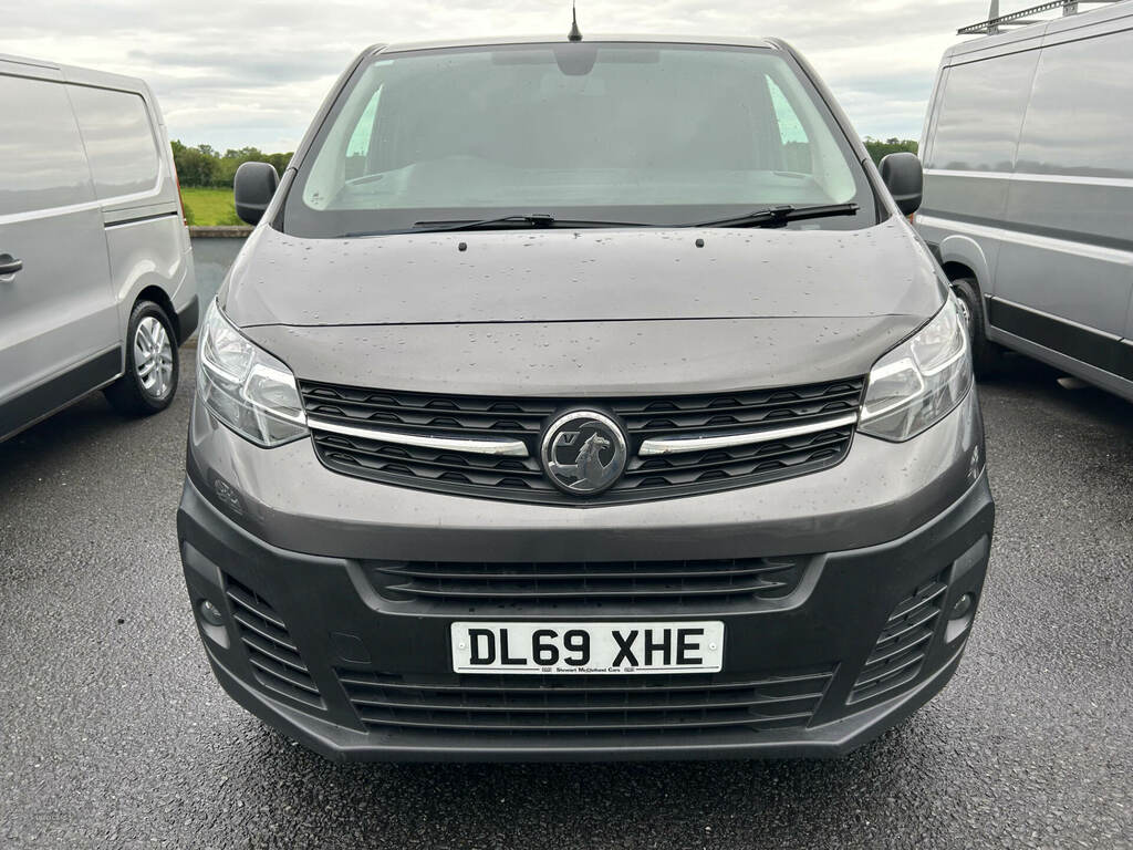 Vauxhall Vivaro 3100 2.0D 120Ps Dynamic H1 Van Grey