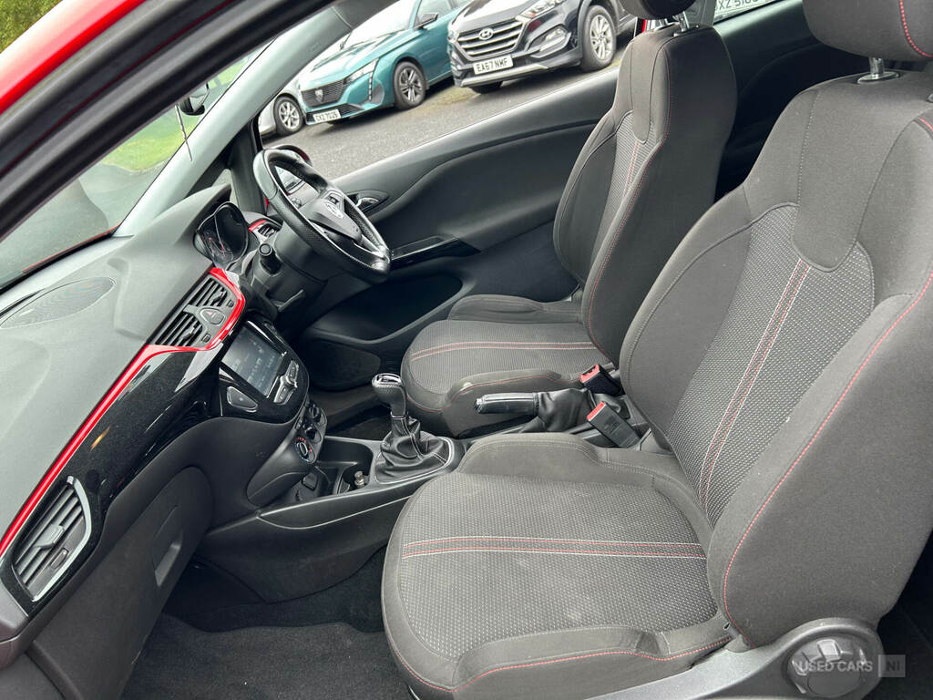 Vauxhall Corsa 1.4 75 Ecoflex Limited Edition MXZ7484 Red #4