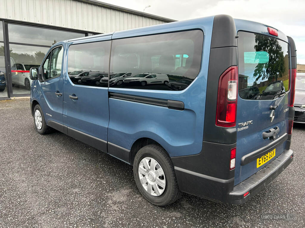 Renault Trafic Ll29 Energy Dci 125 Business 9 Seater Blue #6