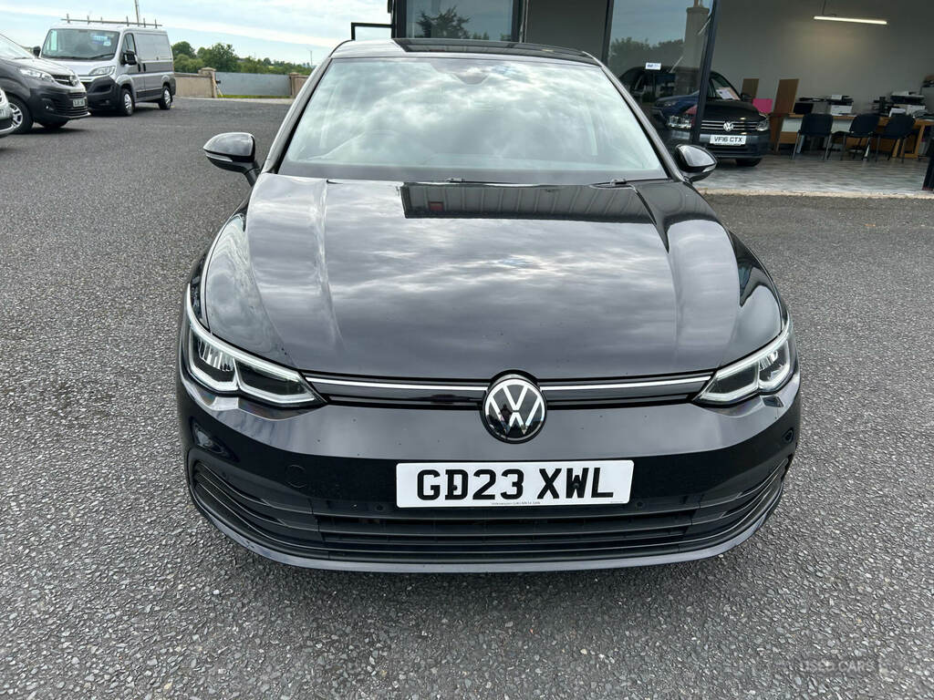 Volkswagen Golf 2.0 Tdi Life Dsg GD23XWL Black #2