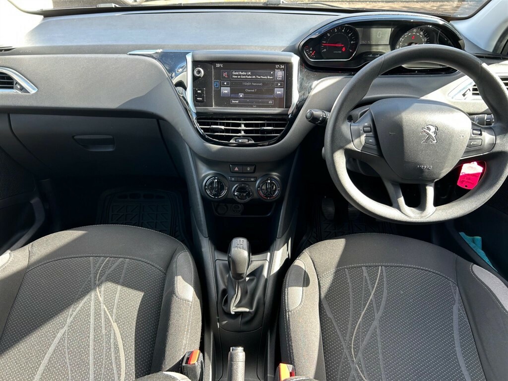 Peugeot 208 1.6 Thp Gti Prestige White #11
