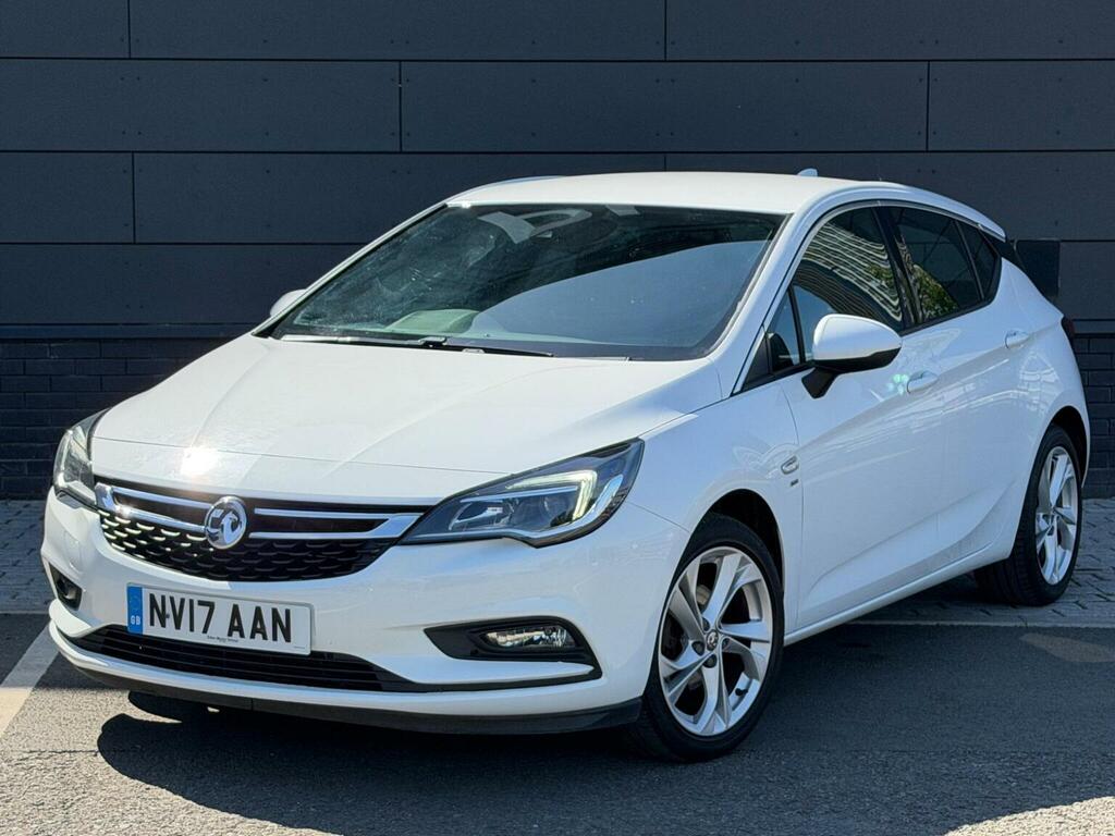 Vauxhall Astra Hatchback 1.4I Turbo Sri Nav Euro 6 Ss NV17AAN White #5
