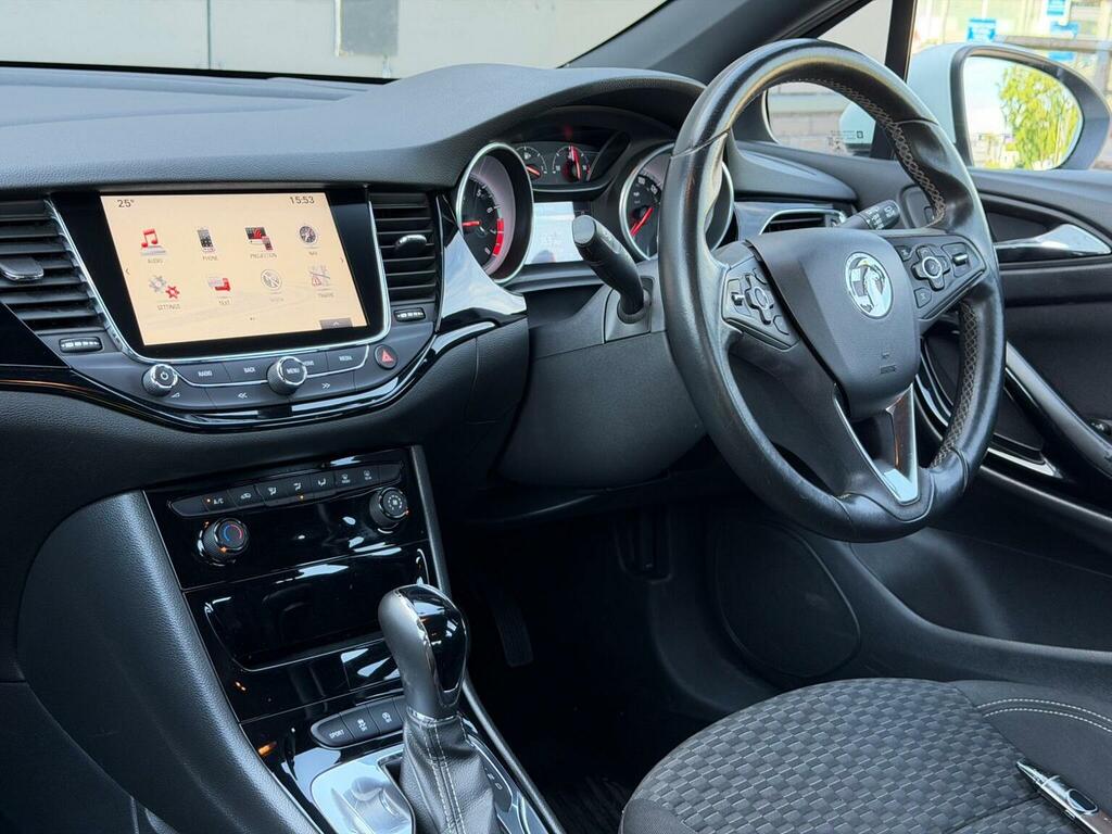 Vauxhall Astra Hatchback 1.4I Turbo Sri Nav Euro 6 Ss NV17AAN White #2