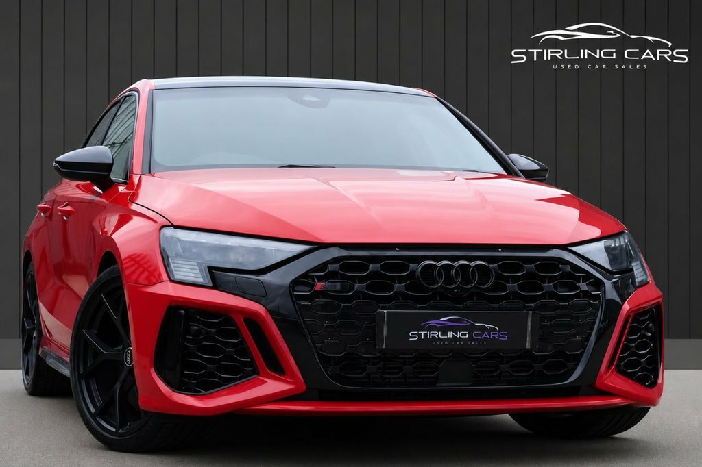 Audi RS3 2.5L Carbon Black Red