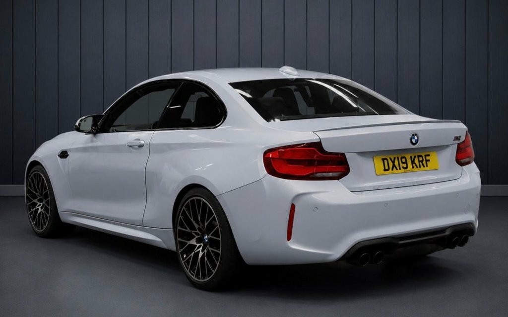BMW M2 3L Competition Silver #2