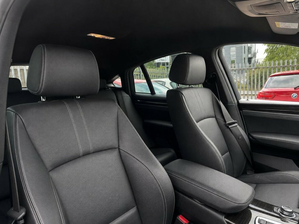 BMW X4 2L M Sport White #3