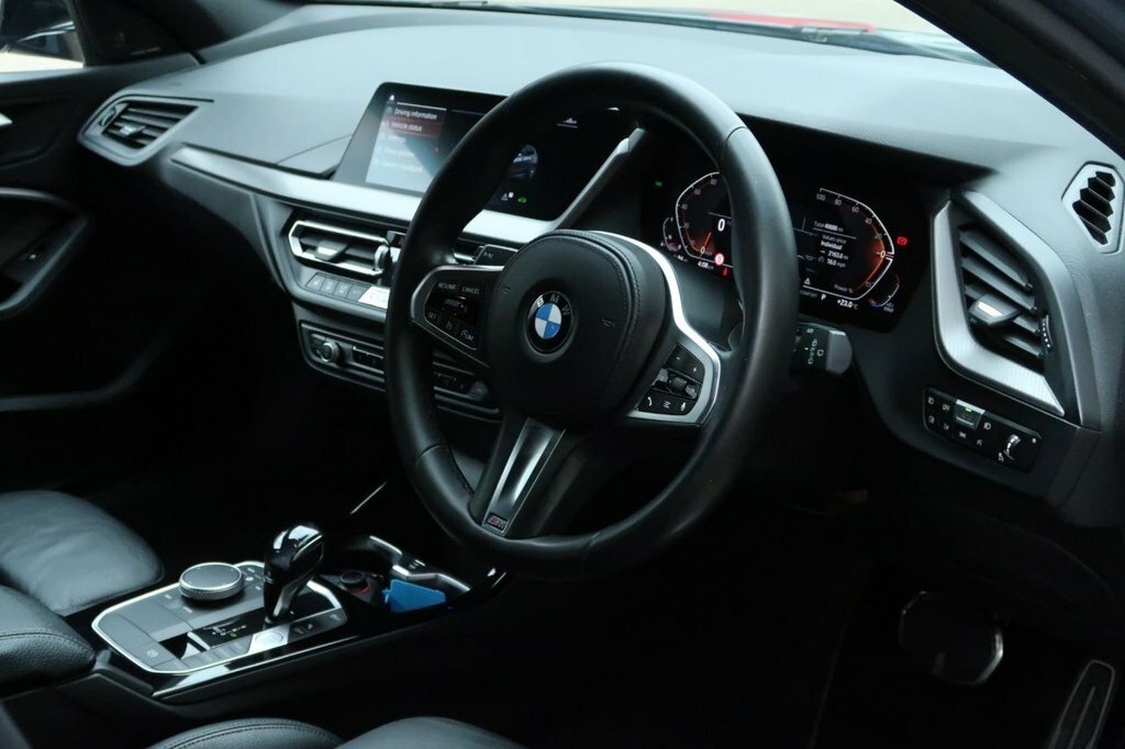 BMW 1 Series 1.5L M Sport YE21VFR Grey #3