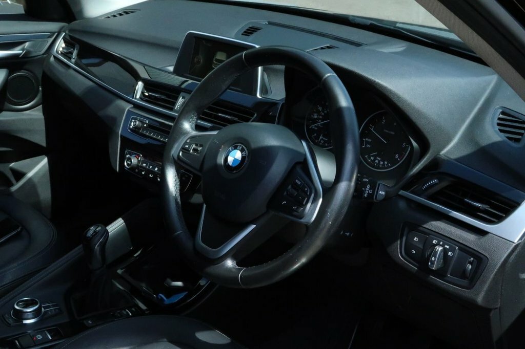 BMW X1 2L Xline Black #3