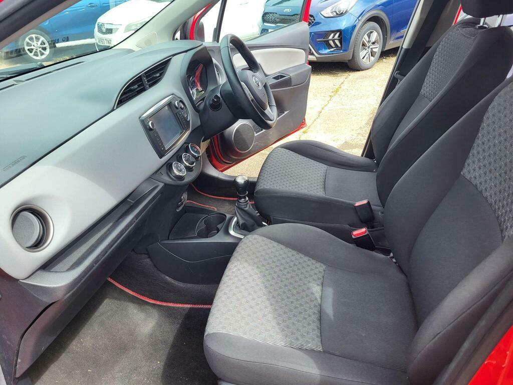 Toyota Yaris Hatchback Red #18