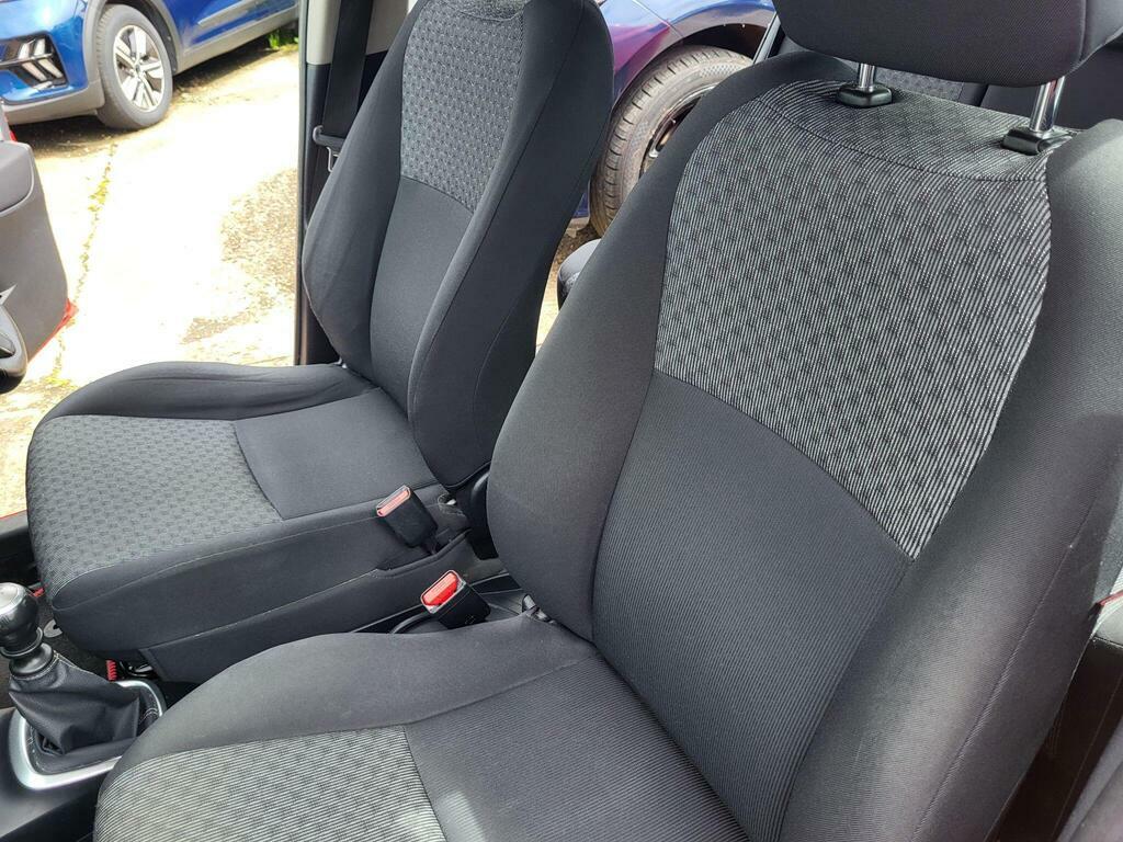 Toyota Yaris Hatchback Red #19