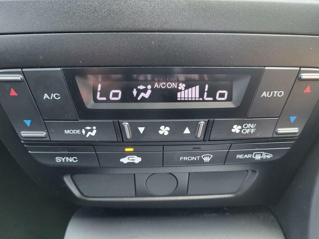 Honda Civic 1.8 I-vtec Se Plus Navi 5-Door Silver #26