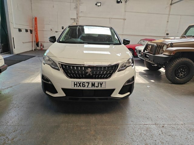 Peugeot 3008 Manual White #2