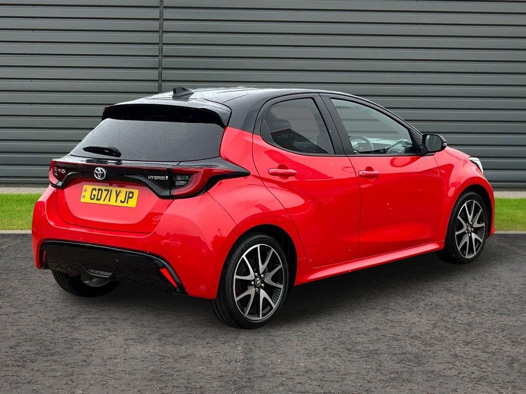 Toyota Yaris 1.5 Vvt-h Launch Edition Hatchback Hybr Grey #3