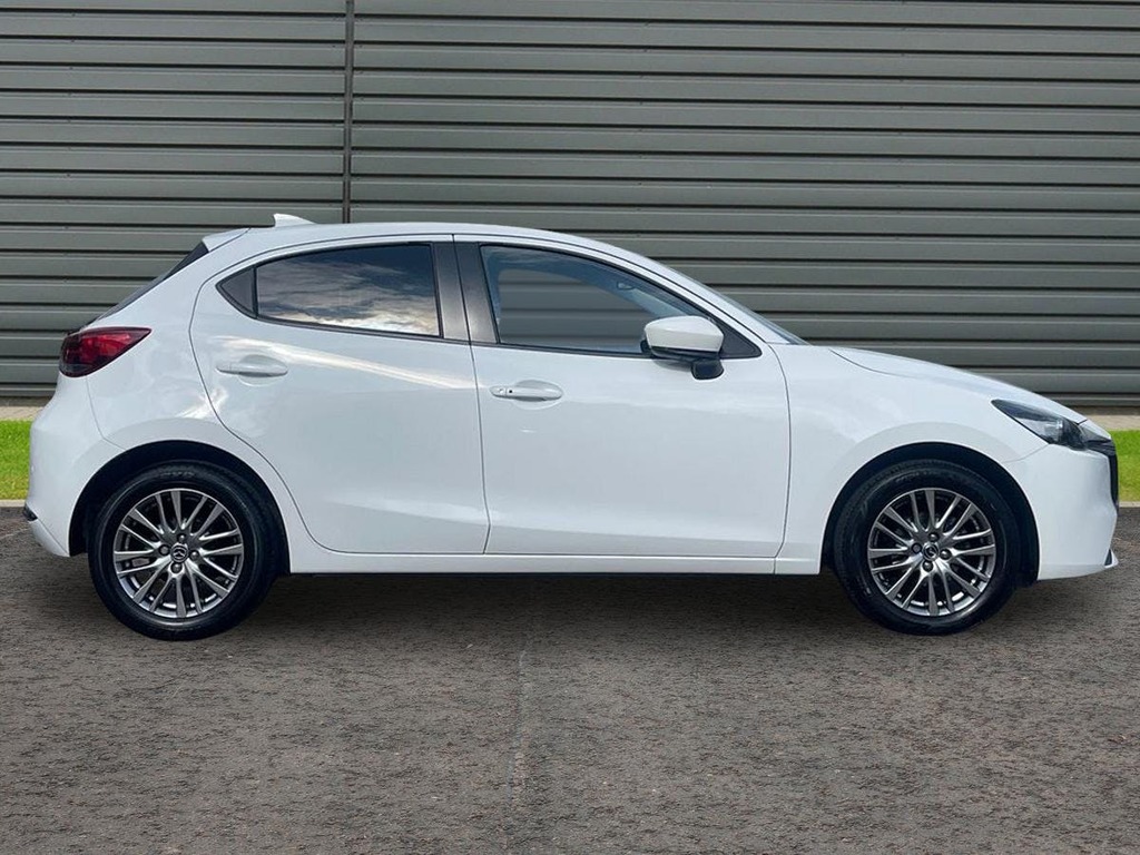 Mazda 2 1.5 1.5 E Skyactiv G Mhev Exclusive Line Hatchback GX73KNW White #4
