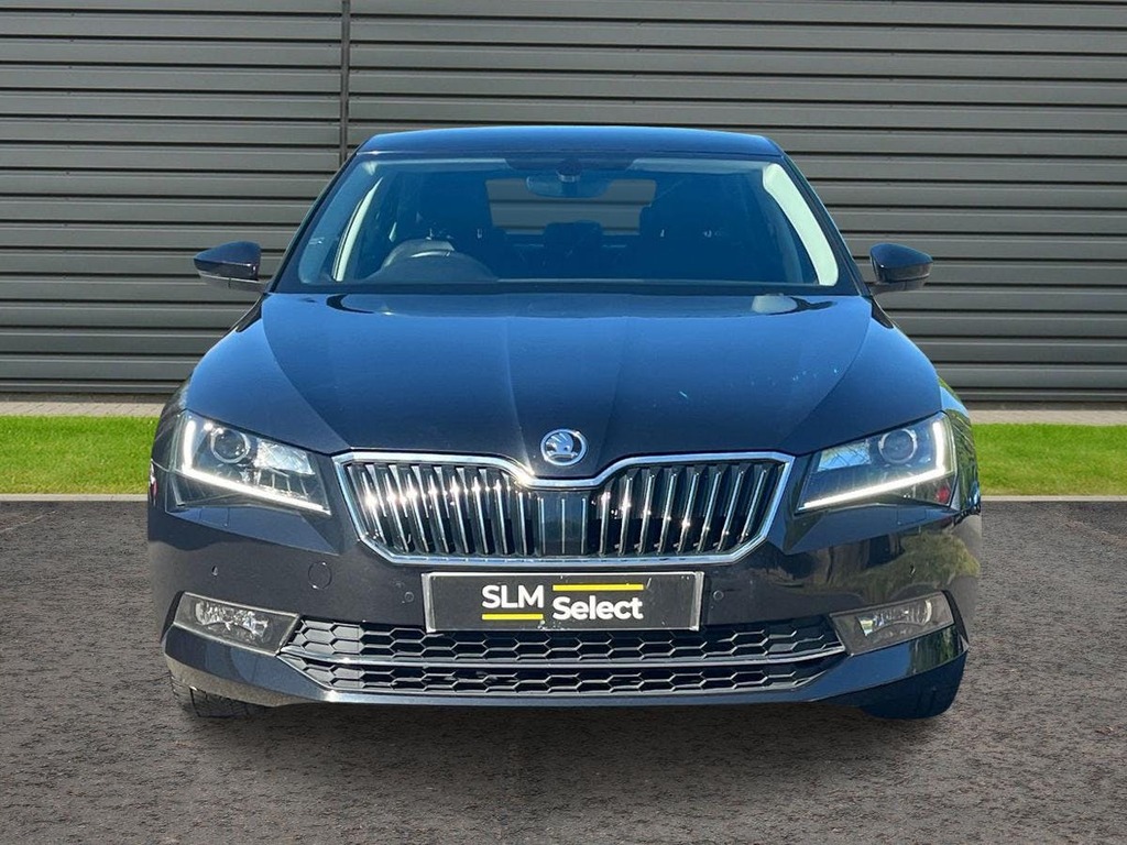 Skoda Superb 2.0 Tdi Se L Executive Hatchback CX68VJU Black #2