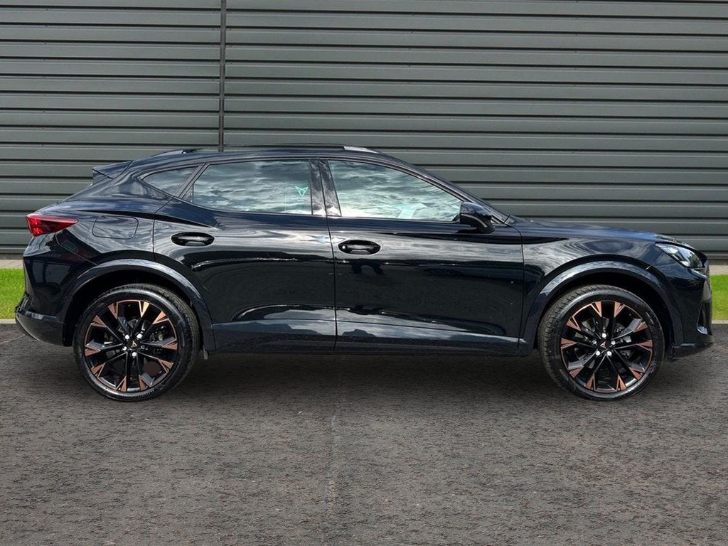 Cupra Formentor 1.5 Tsi V3 Suv KS25EOV Black #2