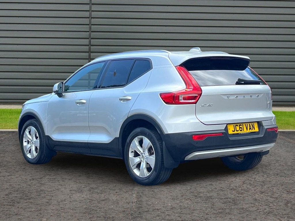 Volvo XC40 2.0 D3 Momentum Pro Suv JC61VAN Silver #6