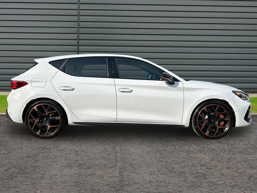 Cupra Leon 2.0 Tsi Vz3 Hatchback Dsg White #2