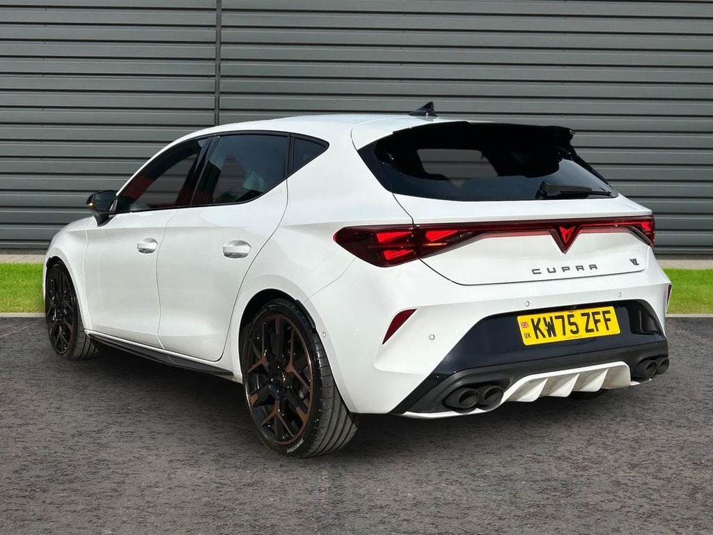 Cupra Leon 2.0 Tsi Vz3 Hatchback Dsg White #5