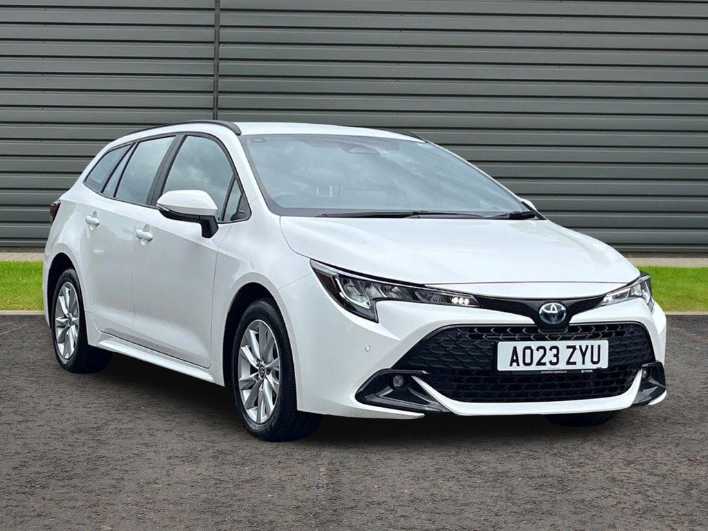Toyota Corolla 1.8 Vvt-h Icon Touring Sports Hybrid Cv White